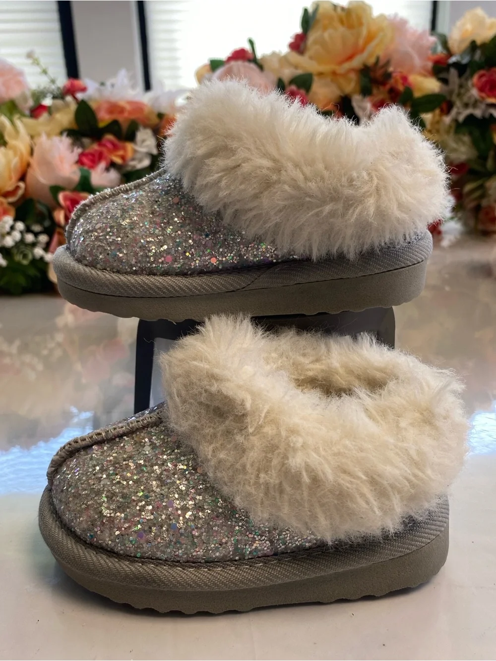 Girls Glitter Faux Fur Ankle Boots Silver Sparkle Cozy Winter Shoes Size 5